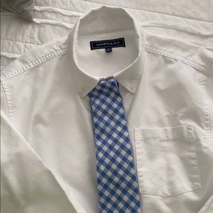 Boys  L white crown & ivy button down shirt & tie